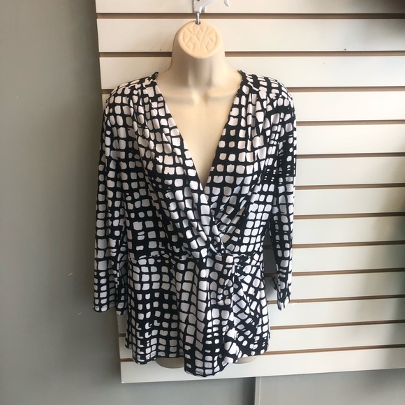 Jones NY Wrap Top - Picture 1 of 6